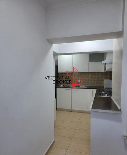 Unirii, stradal, 2 camere,